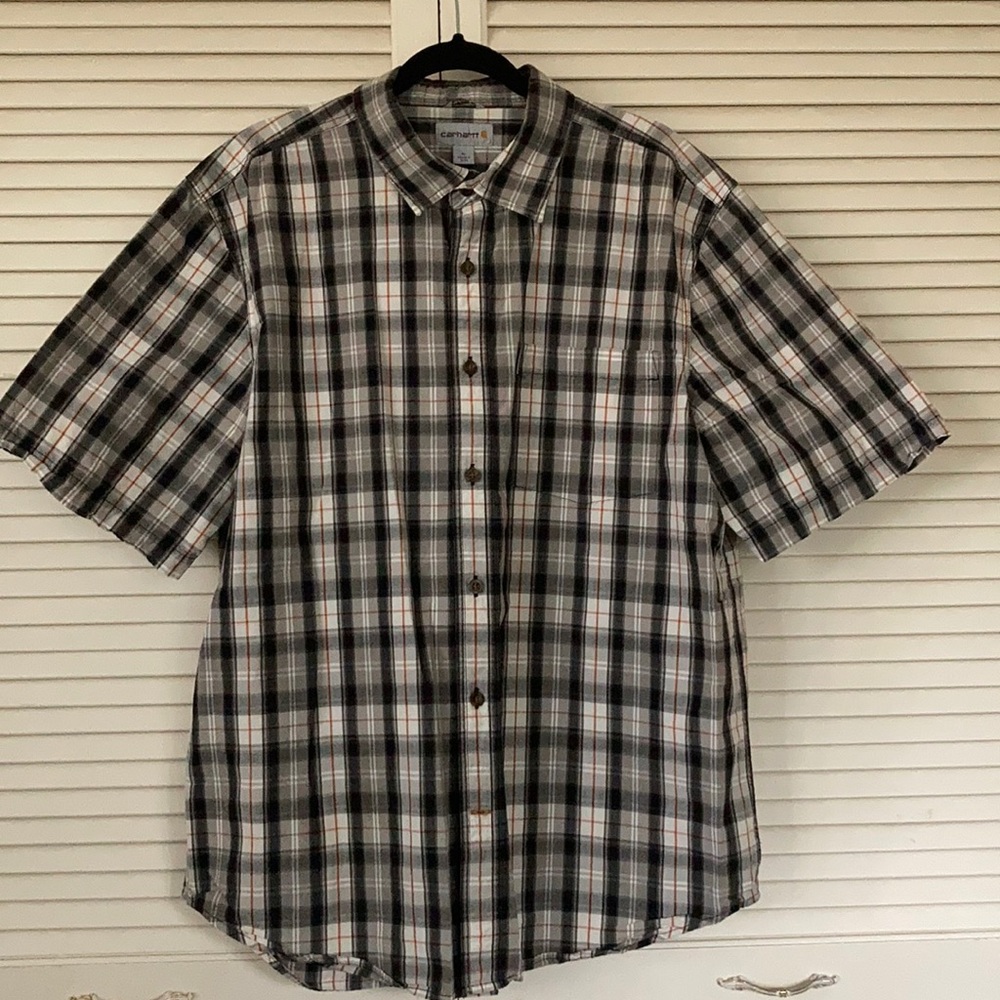 Men’s short sleeve carhartt dress shirt plaid
